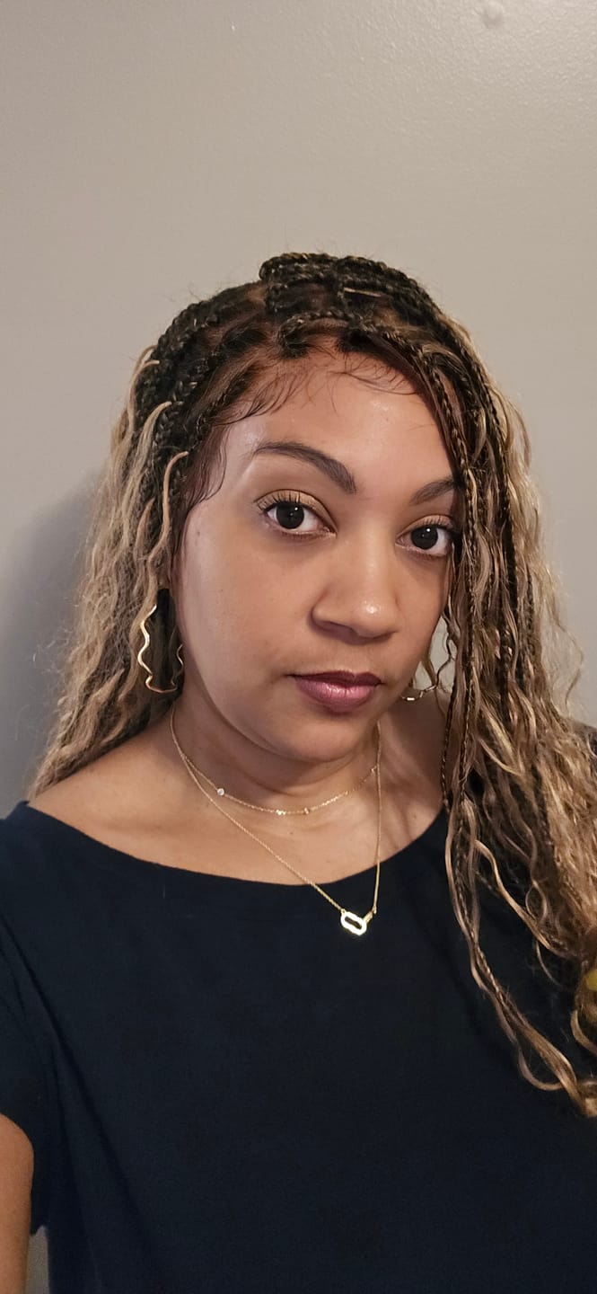 Customer photo review of Kiki -  24" Pre Bleached Human Hair Lace Base Swiss HD Full Lace Human Hair Curls Boho Box Braided Wig