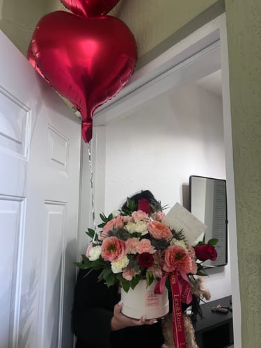 Customer photo review of Lexi Box - Pink & Red