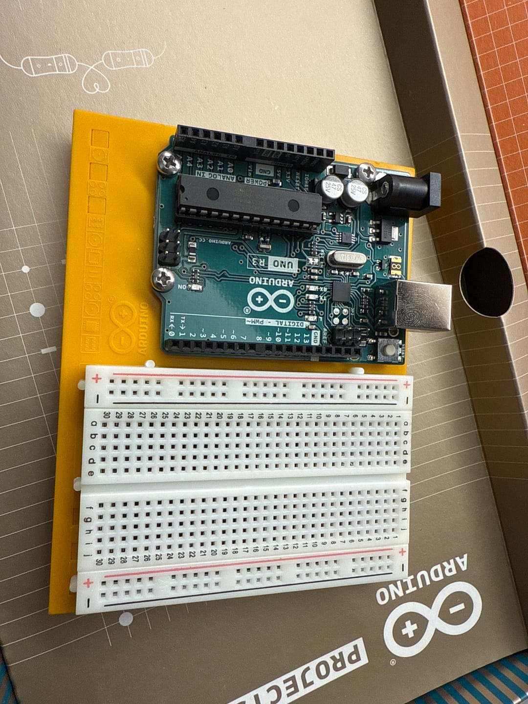 Customer photo review of Arduino Starter Kit Multi-Language