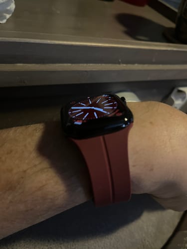 Customer photo review of FlexiFit™ Magnetic Band for Apple Watch - BUY 1 GET 1 FREE!