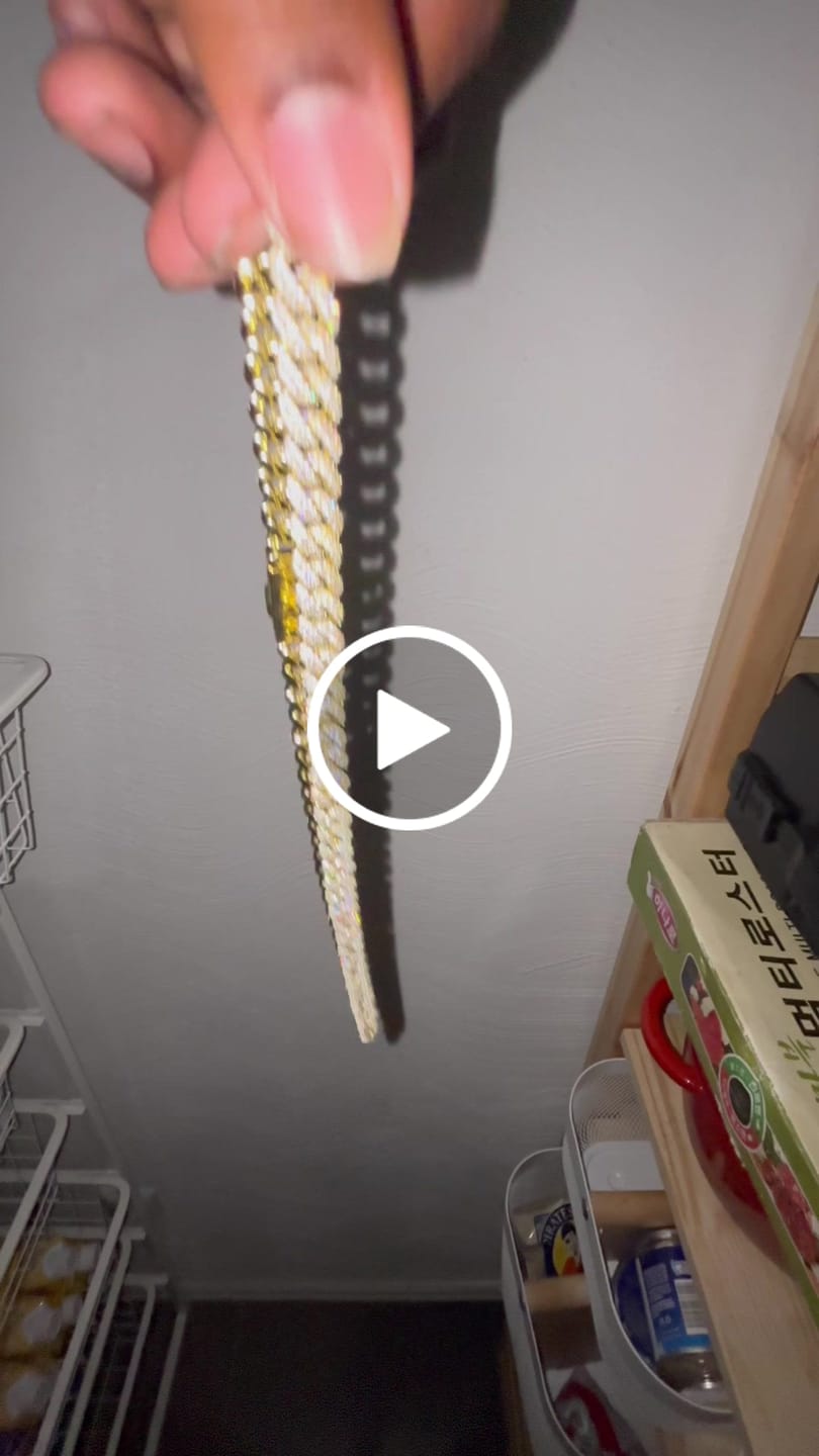 Customer video review of 10MM ICED CUBAN LINK CHAIN - GOLD PLATED