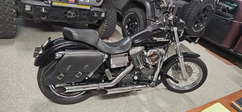 Customer photo review of H-D® Dyna Right Side Solo Bag - DR051