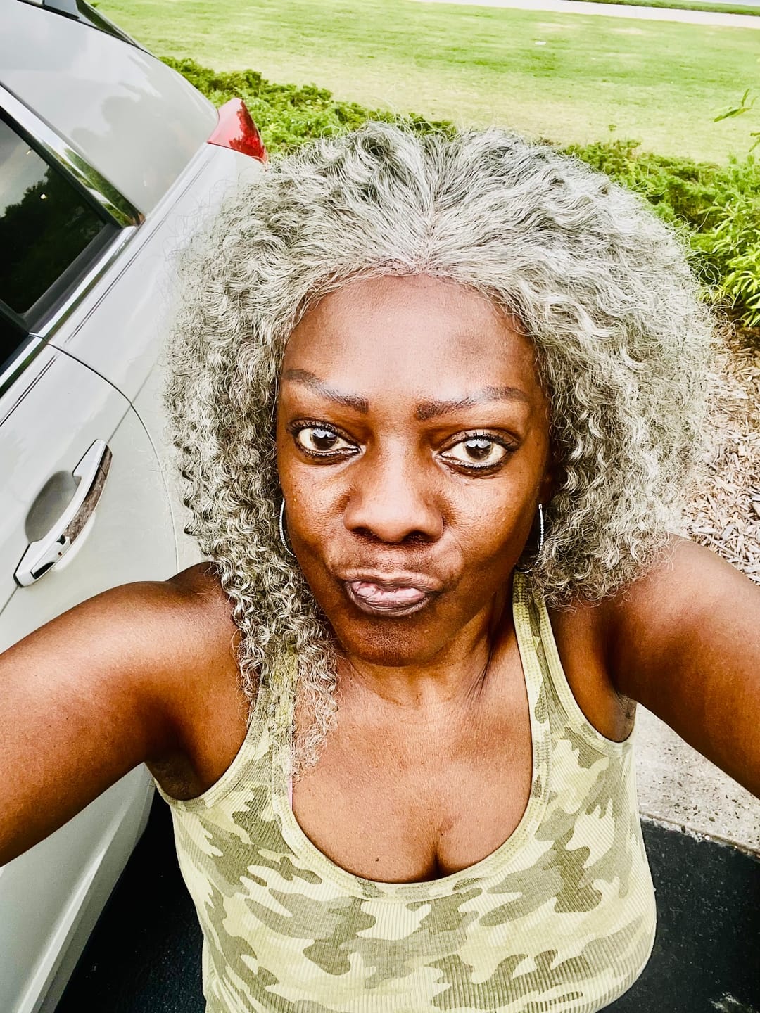 Customer photo review of Luvwin 13x4 Salt And Pepper Long Deep Curly Glueless Gray Color Pre-Cut Lace Wig