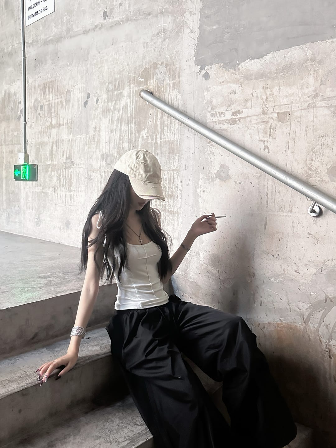 Customer photo review of Rase le sol Double-Layered Overlap Drawstring Pants