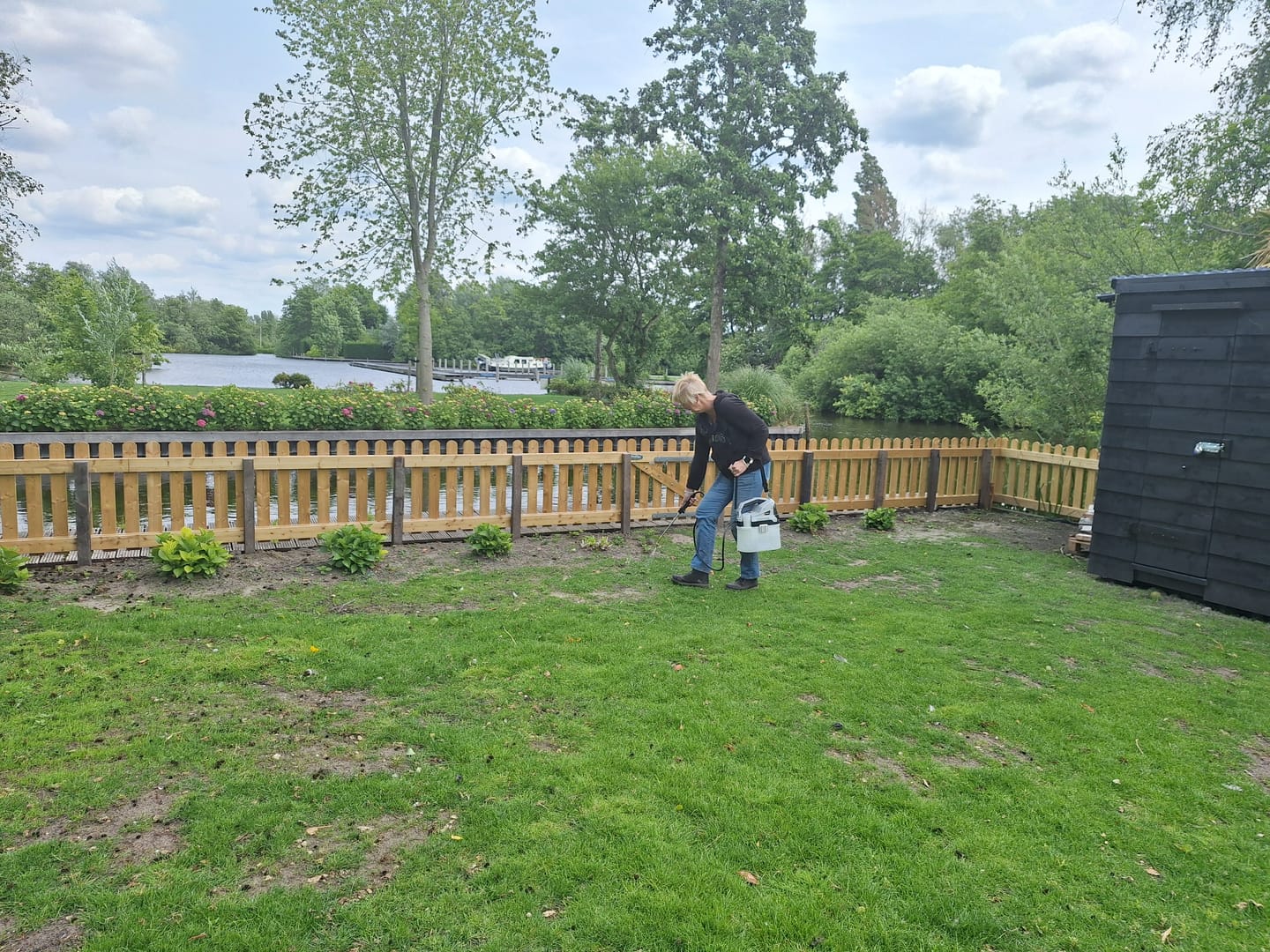 Customer photo review of 18V Cordless Pressure Sprayer 7.5 L