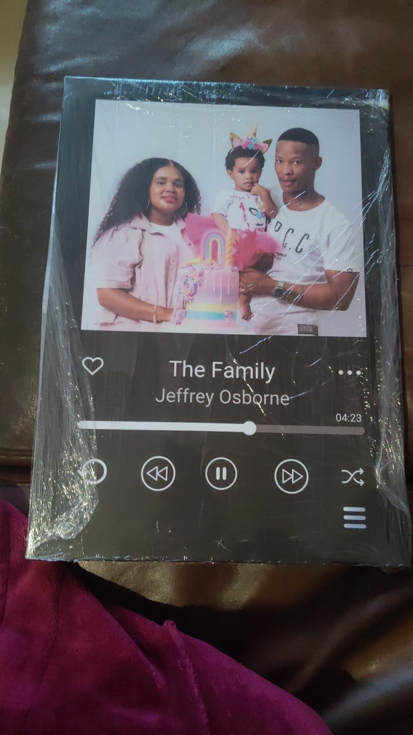 Customer photo review of Spotify Custom Song Canvas