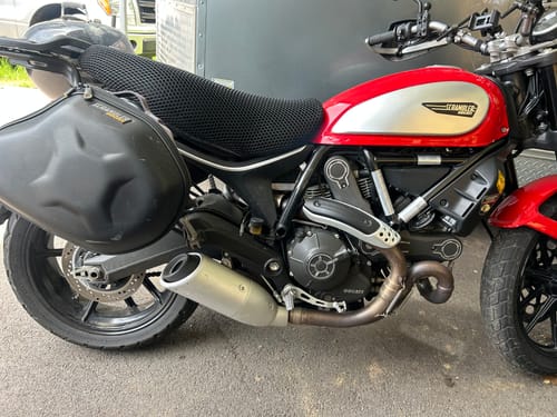 Customer photo review of Wind Rider Seat Cover