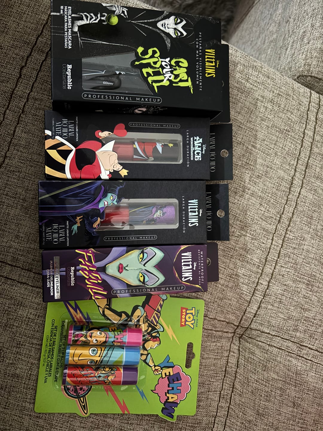 Customer photo review of Set 3 Lipbalms Toy Story