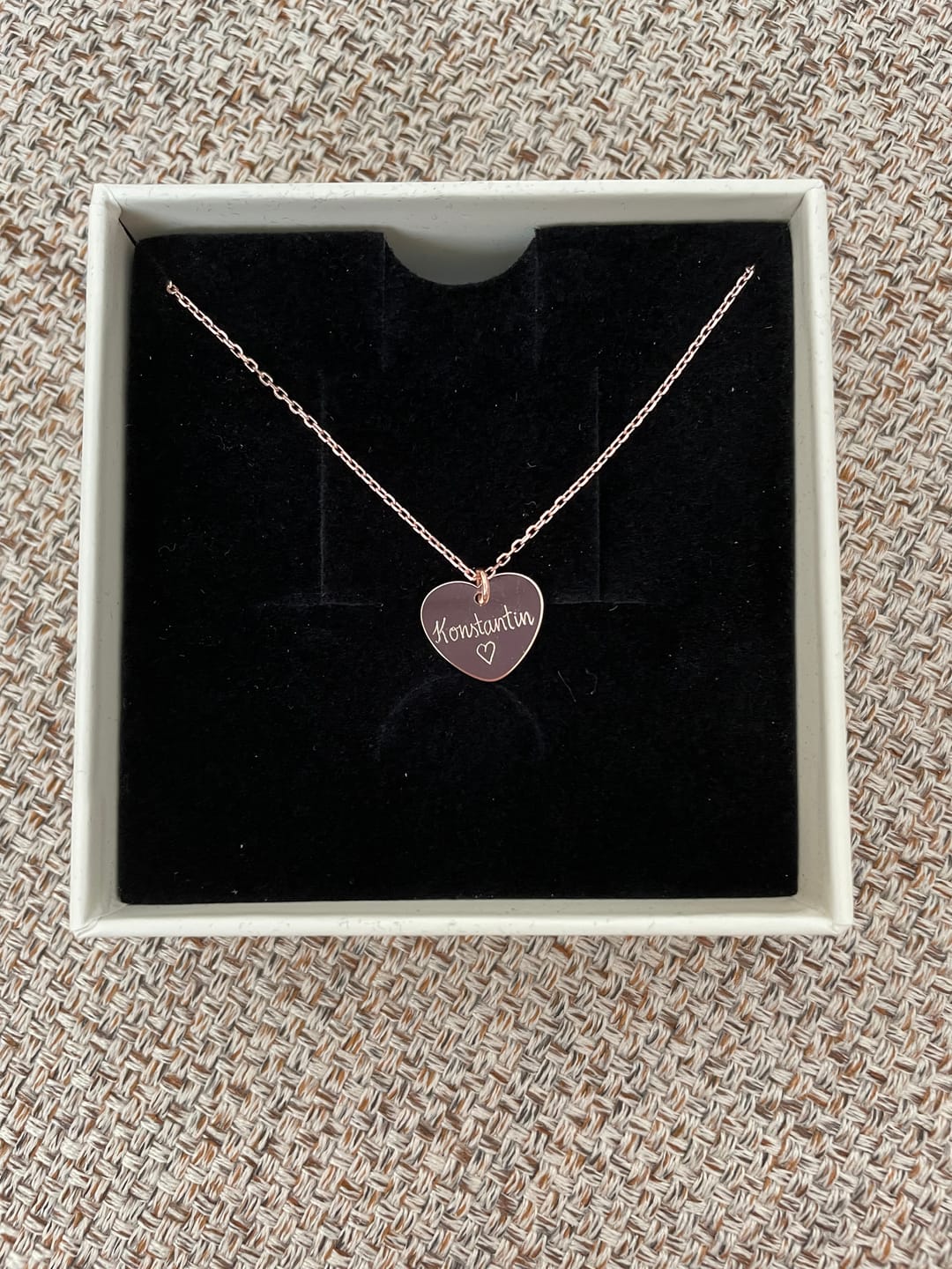 Customer photo review of Herzkette mit Gravur