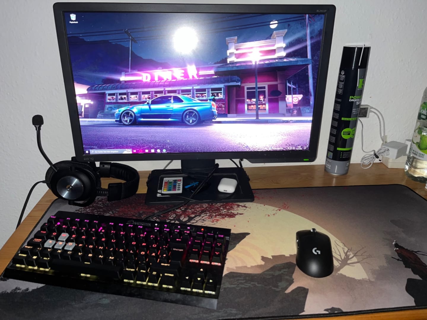 Customer photo review of Customizable Gaming Mousepad