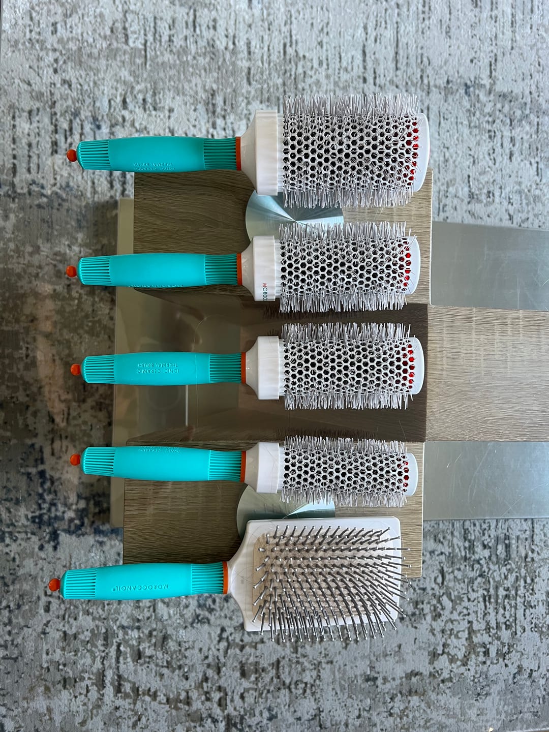 Customer photo review of Moroccanoil keramičke četke