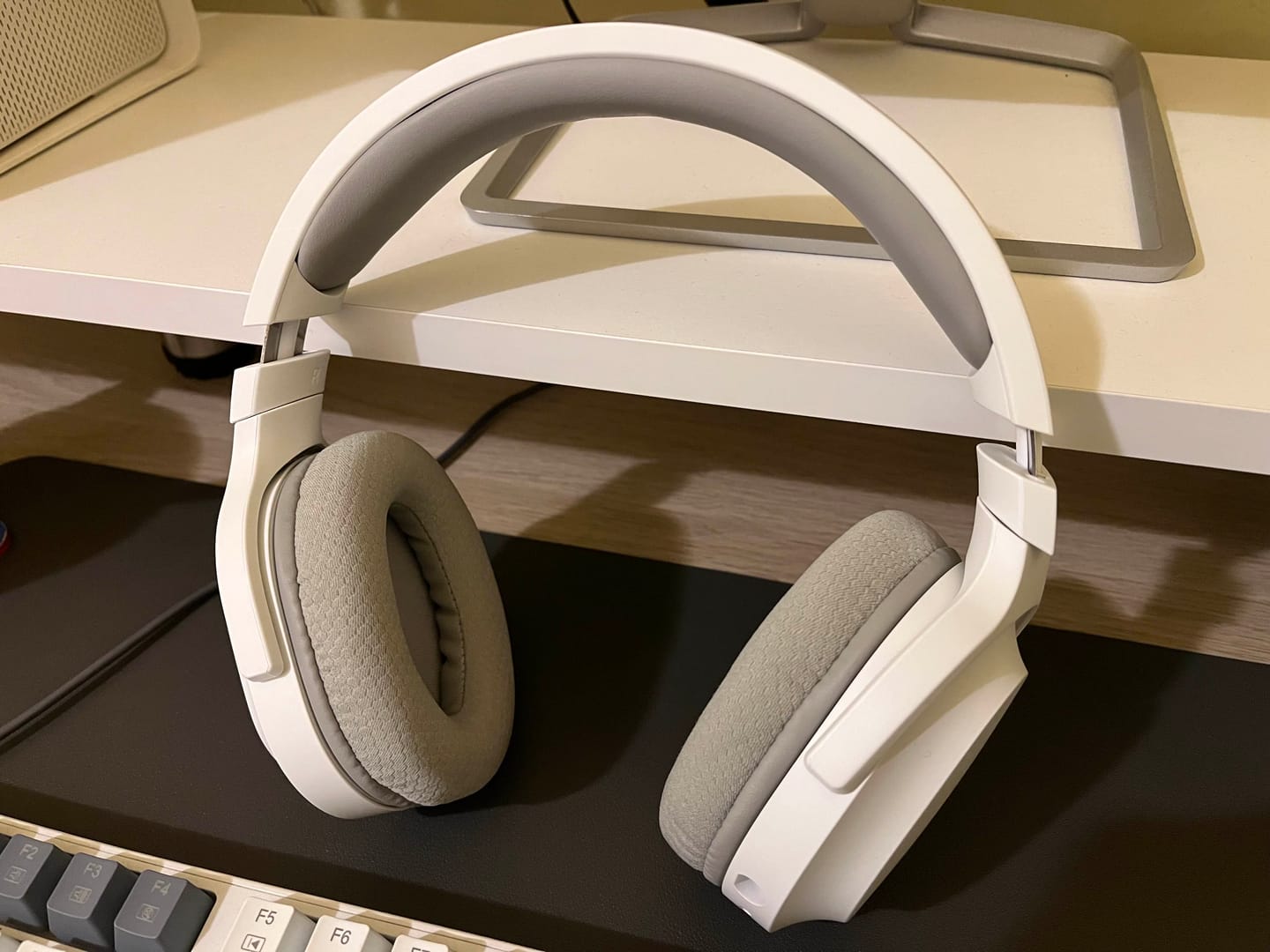Customer photo review of Audifono Razer Barracuda X Wireless Y Bluetooth 2022 White*