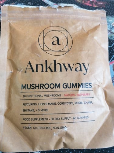 Customer photo review of 2-Month Mushroom Gummies