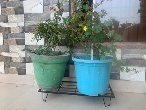 Customer photo review of United Crafts Indoor & Outdoor Rectangle Heavy Flower Pot Stand
