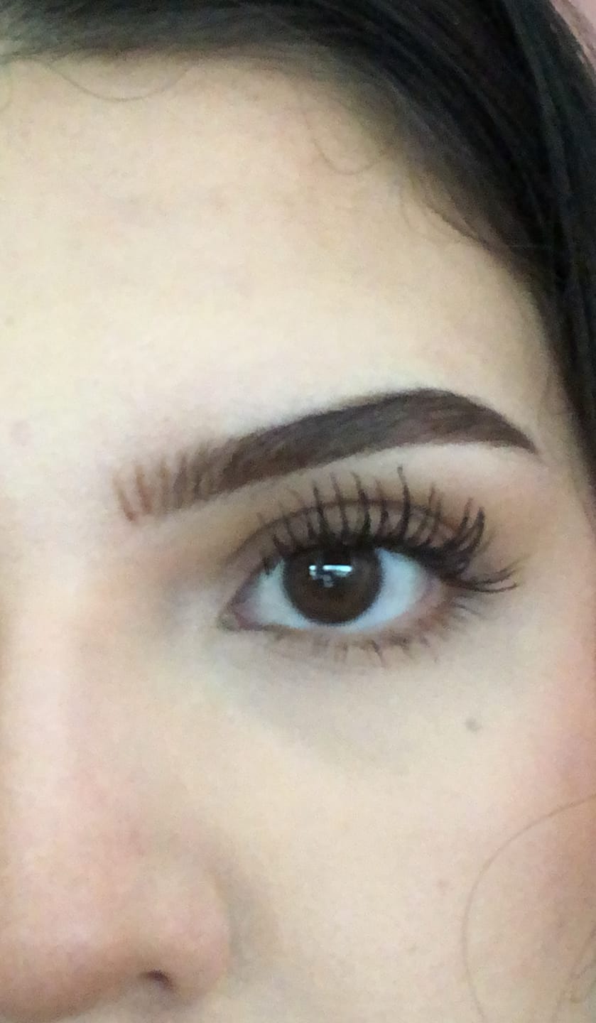 Customer photo review of fLASH EYELASH SERUM