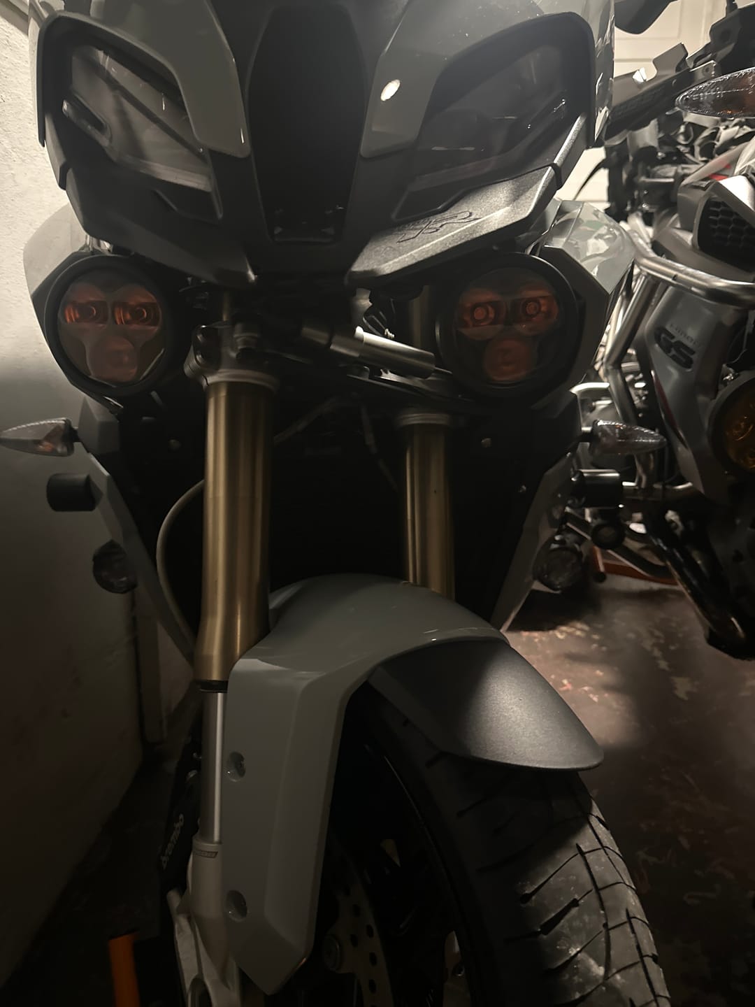 Customer photo review of D3 LED Driving Light Pods with DataDim™ Technology