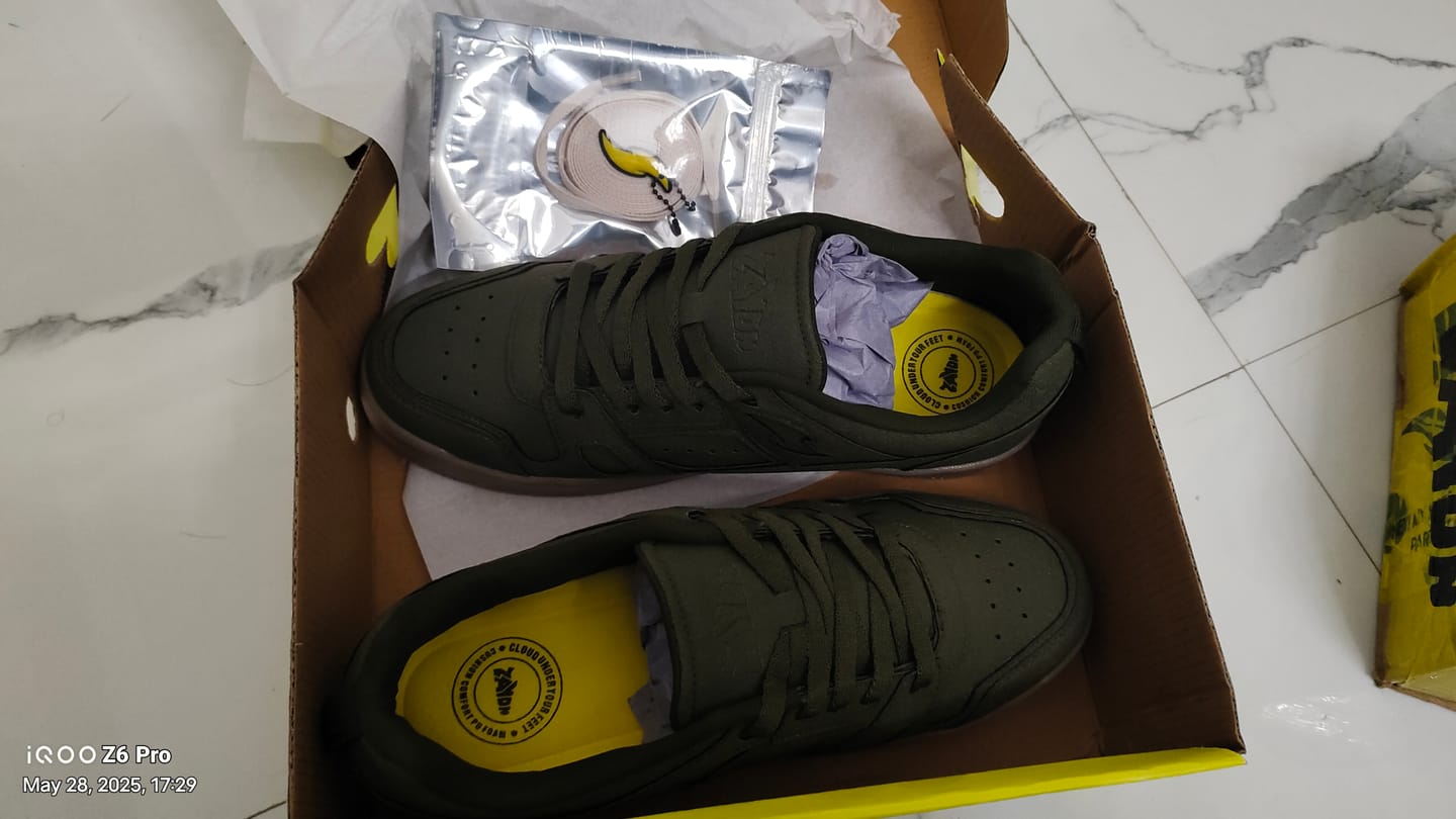 Customer photo review of ASTRID Rock Black