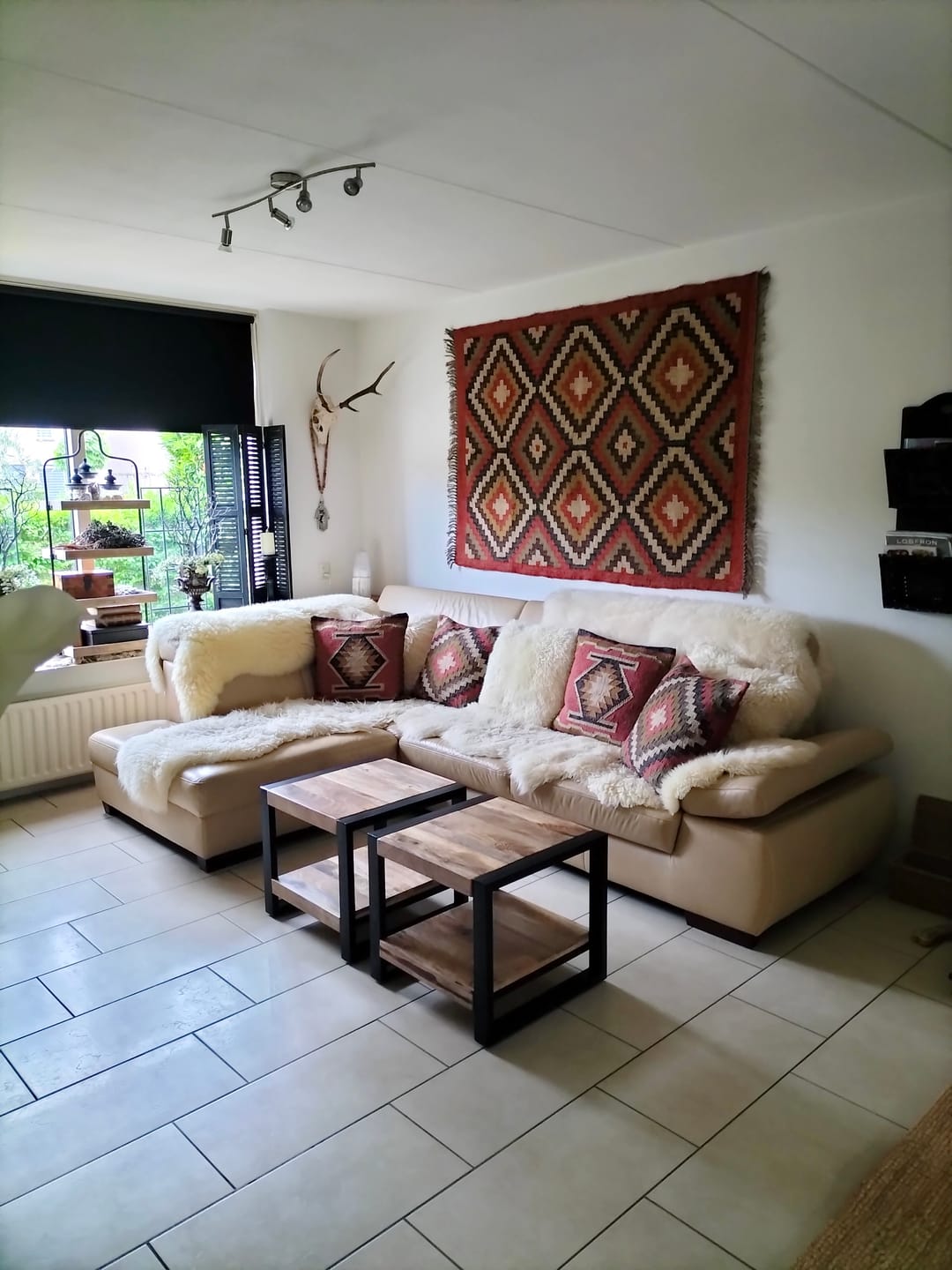Customer photo review of Salontafel Bijzettafel Industrieel Design | Mangohout en Staal | 50x50x45