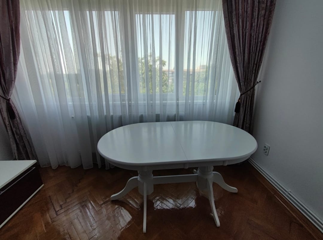 Customer photo review of Masa extensibila JOSEPH, alb, 150/190x90x77 cm