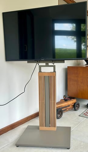 Customer photo review of Zen FT65 TV Stand