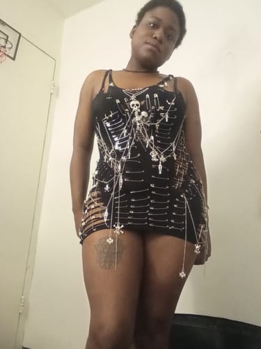 Customer photo review of Skull metal chain hollow out top