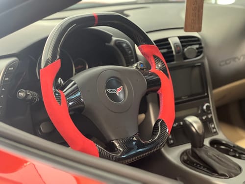 Customer photo review of [Customizable] 2006-2011 C6 Chevy Corvette Carbon Fiber LED Steering Wheel