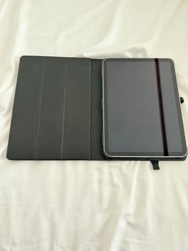 Customer photo review of English Bridle Leather iPad Case