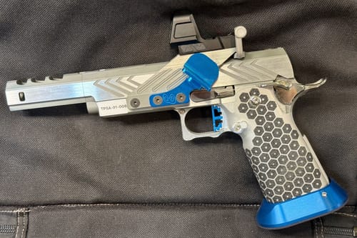 Customer photo review of Revanchist Airsoft Aluminum XL Magwell for HI-Capa GBBP (Aluminum Grip)