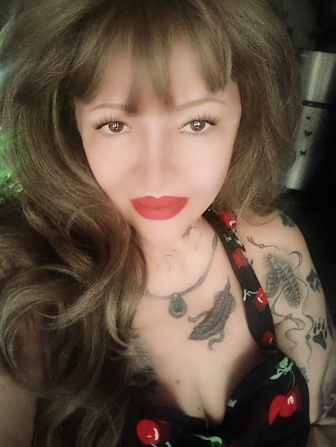 Customer photo review of Shake N Go Snatched Full Wig - ELARA