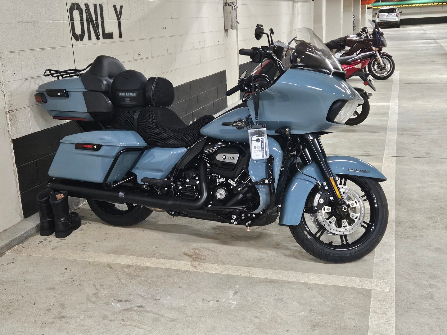 Wind Rider mesh seat cover on a Harley Davidson Road Glide Ultra