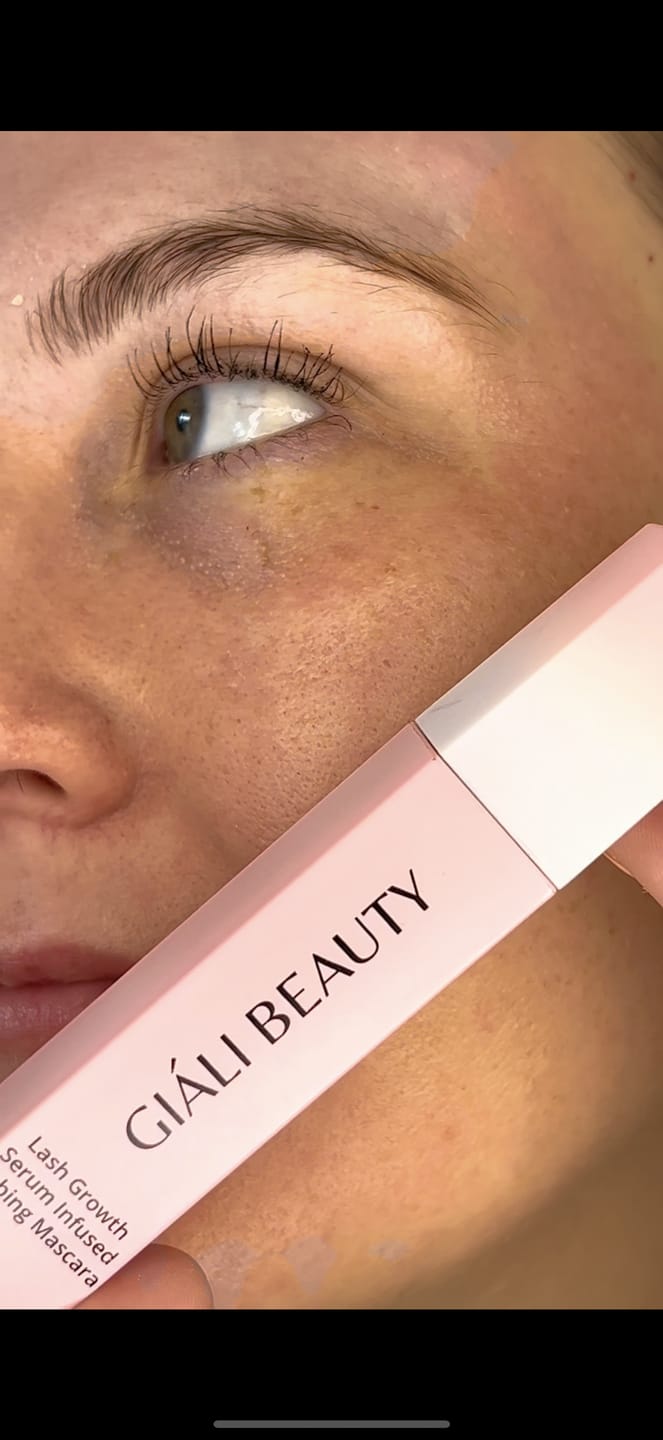 Customer photo review of Lash Growth Serum Infused Tubing Mascara – Giali Beauty