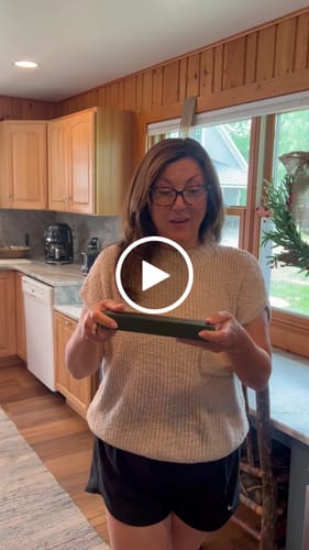 Customer video review of Weekly Vitamin XL Case