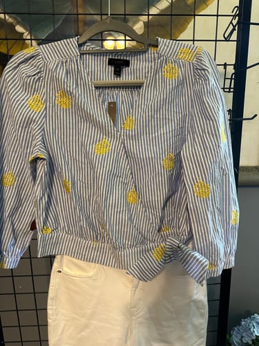 Customer photo review of J. Crew Women's Secondhand Wholesale Clothing
