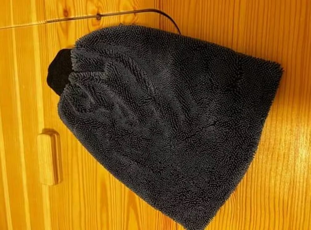 Customer photo review of Magicwipe™ - Cleaning glove
