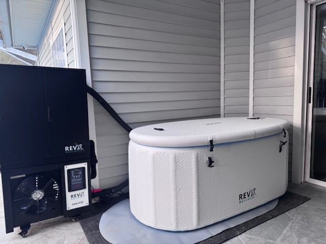 Customer photo review of RevX Tub Deluxe Bundle