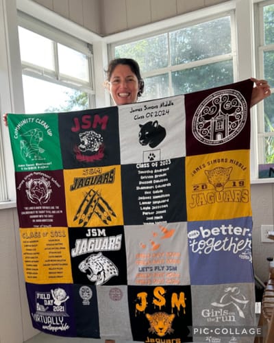 Customer photo review of Classic T-Shirt Blanket