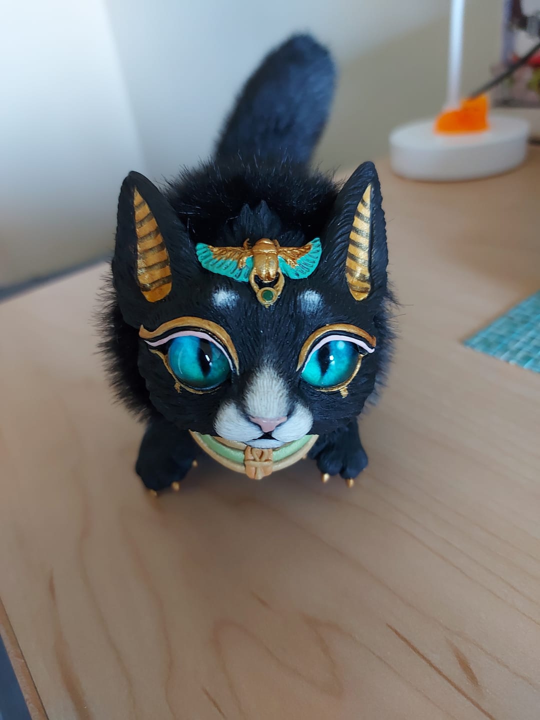 Customer photo review of Bastet – Black, green eyes