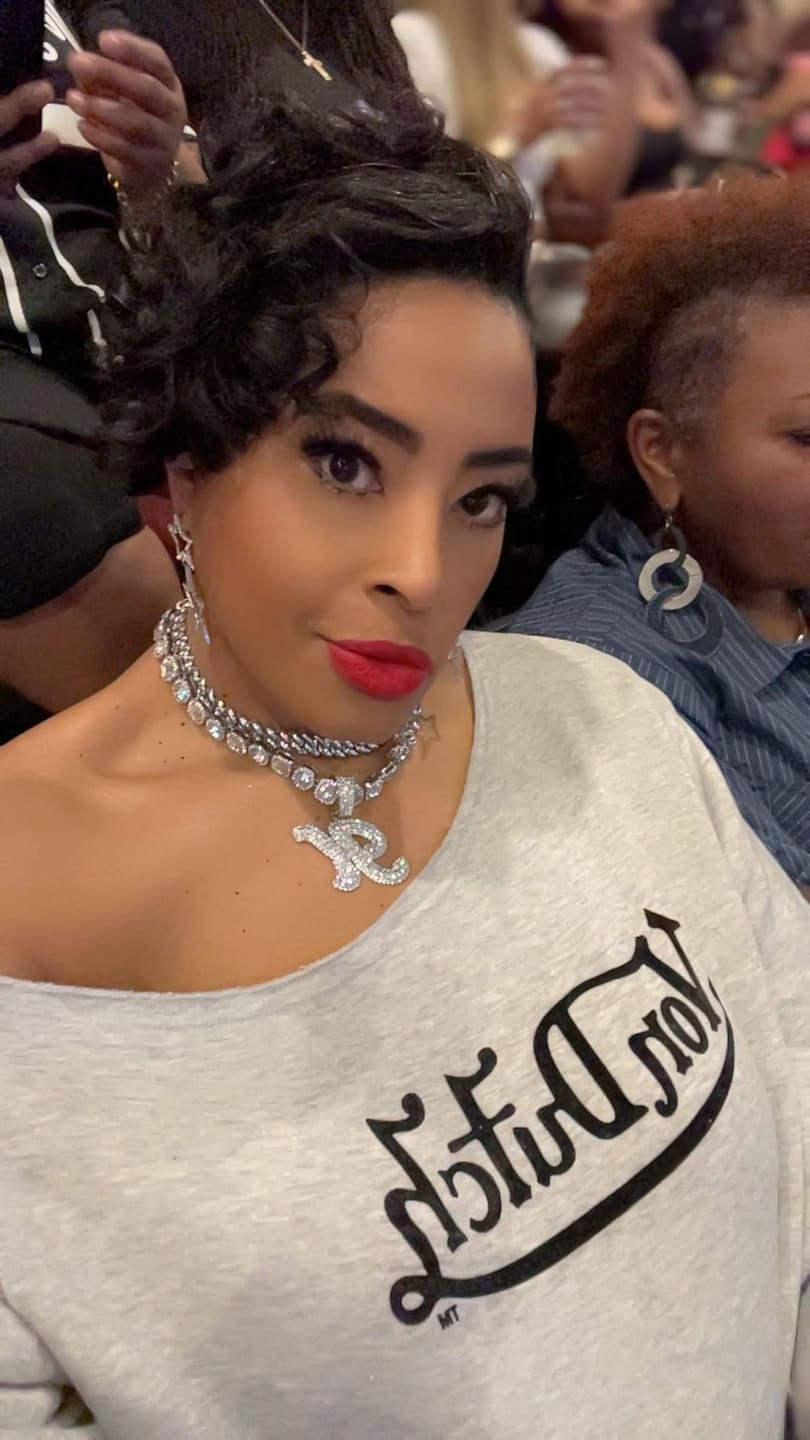 Customer photo review of LUXIIVA 2 PCS CUBAN LINK SET