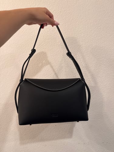 Customer photo review of Hudson Bag Black