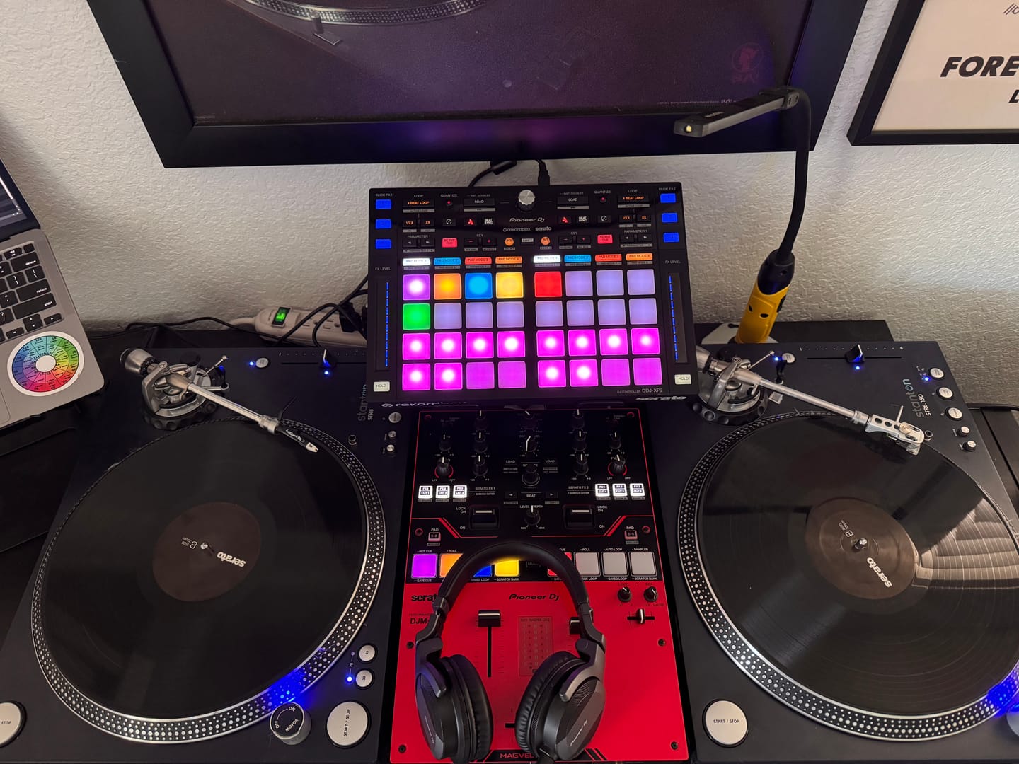 Customer photo review of Pioneer DJ DDJ-XP2 Sub Controller for Rekordbox DJ and Rekordbox Dvs