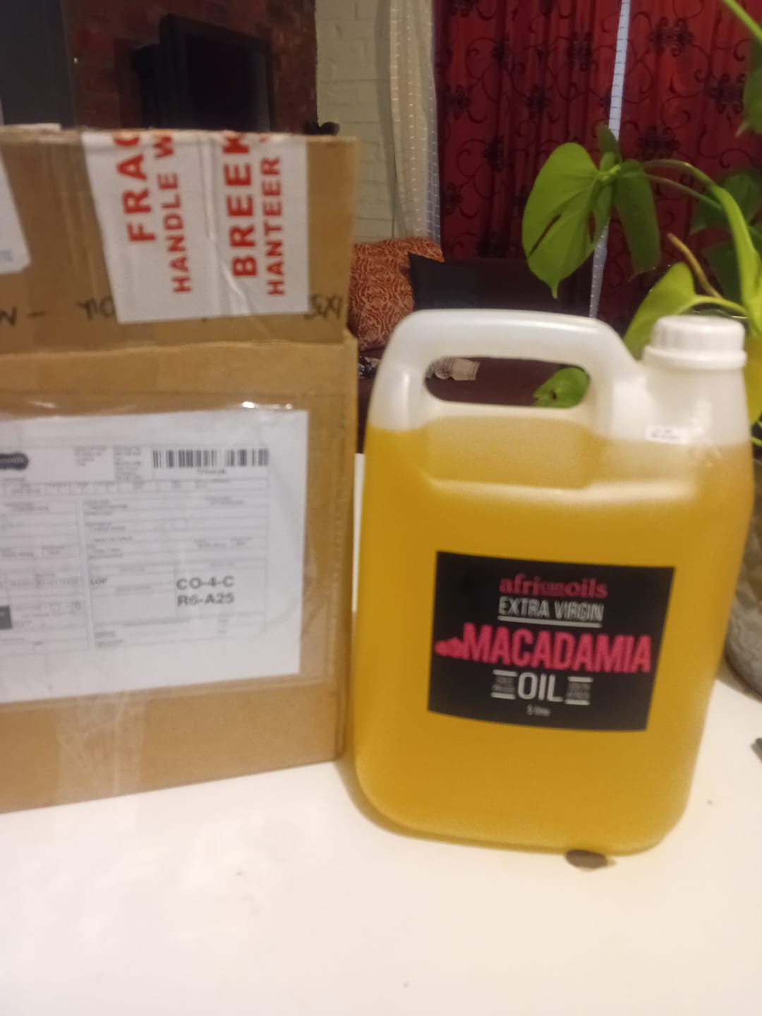 Customer photo review of 5L Cold-Pressed Macadamia Oil - Mbombela