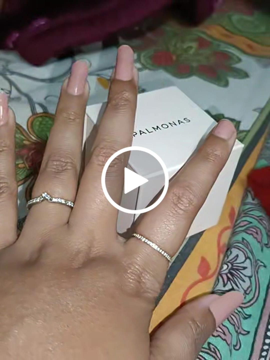 Customer video review of Delicate Diamond Band