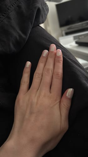 Karolina F. review of UV Gel: Pink Champagne! image 1 out of 1