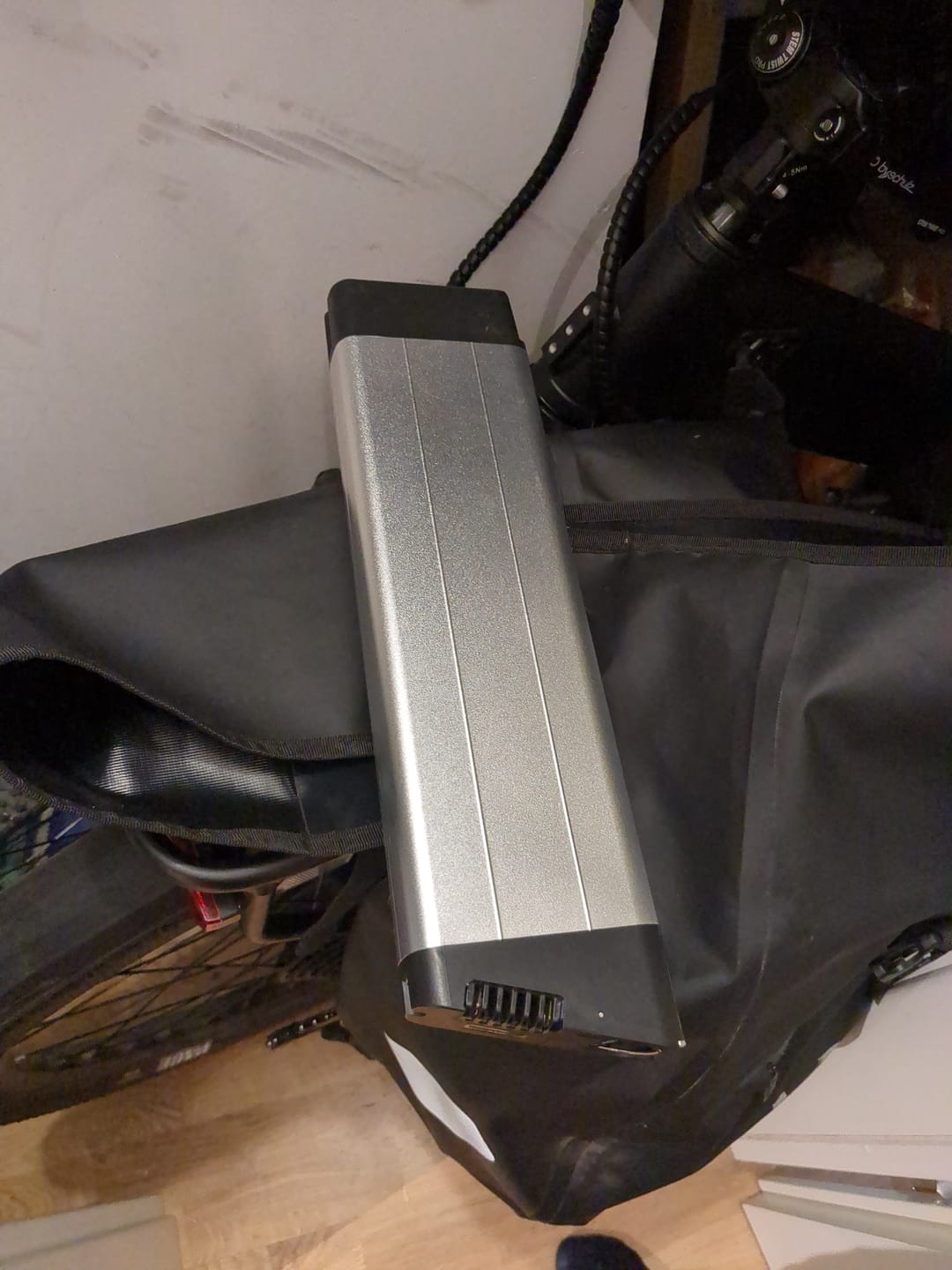 Customer photo review of Etna / Monza battery
