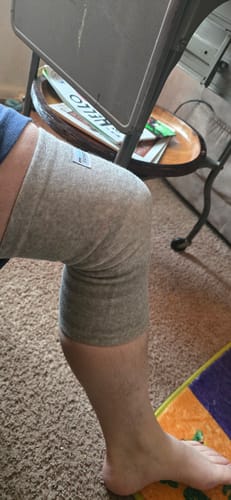 Customer photo review of Premium Bamboo Knee Sleeve (Single)