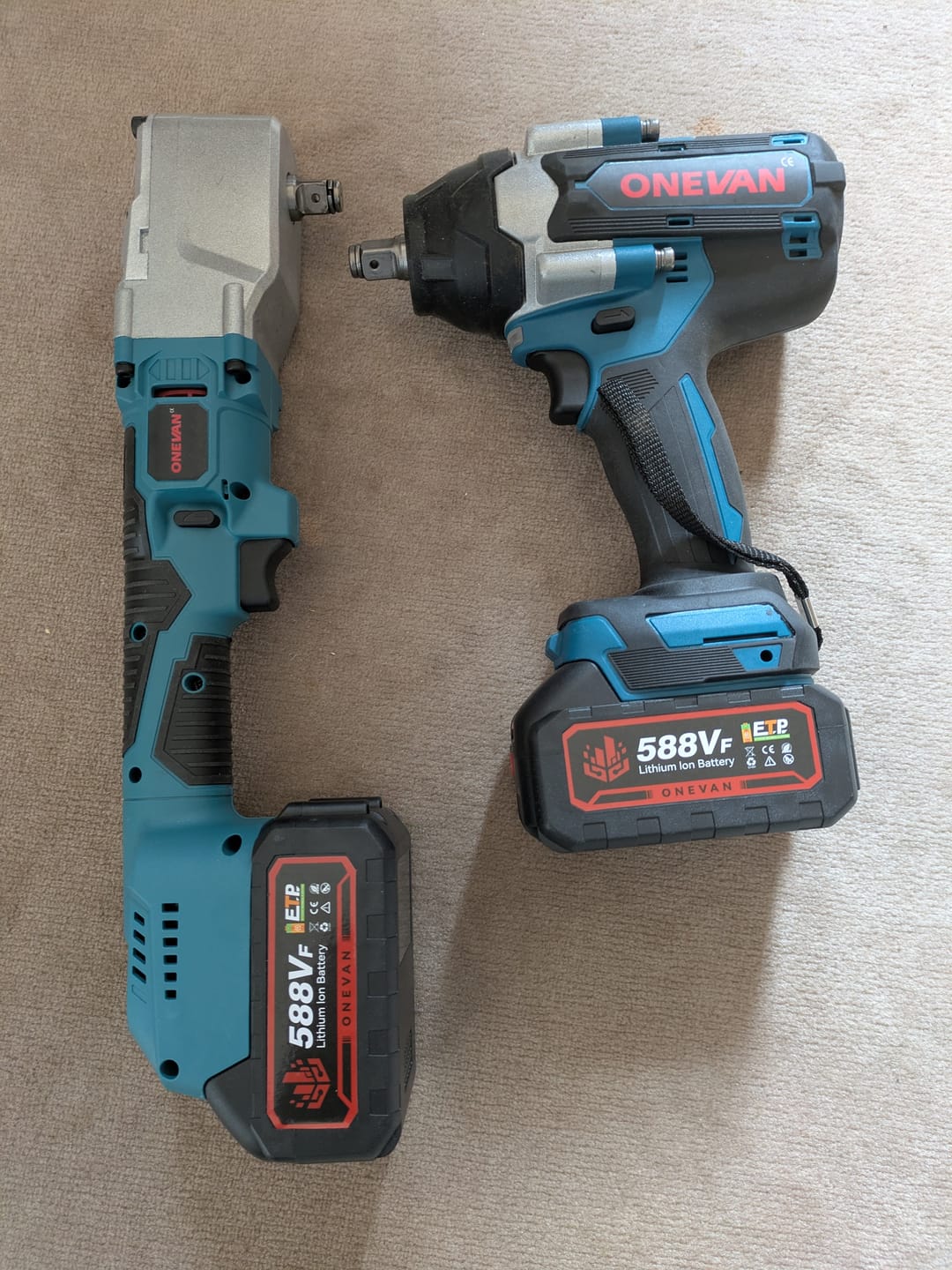 Customer photo review of ONEVAN 1/2" 1800N·m Impact Wrench & 1000N·m Ratchet Wrench Brushless Cordless 2‑Pc. Combo Kit 6.0Ah