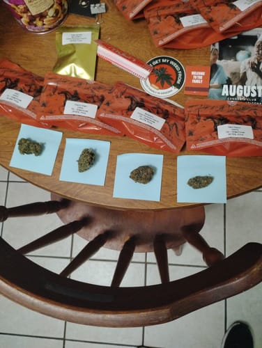 Customer photo review of Dealer's Choice