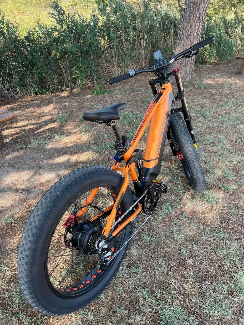 Customer photo review of Dukawey Silvertip8