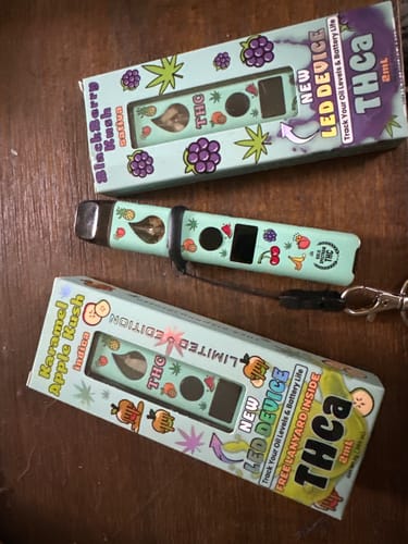 Customer photo review of Gold Spectrum Fruity THCA 2mL Disposable