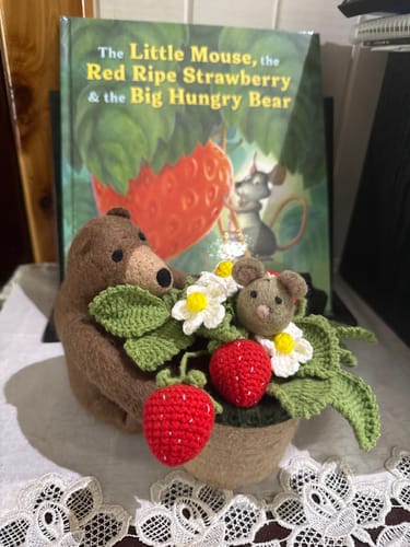 Customer photo review of Felt Bear Toy